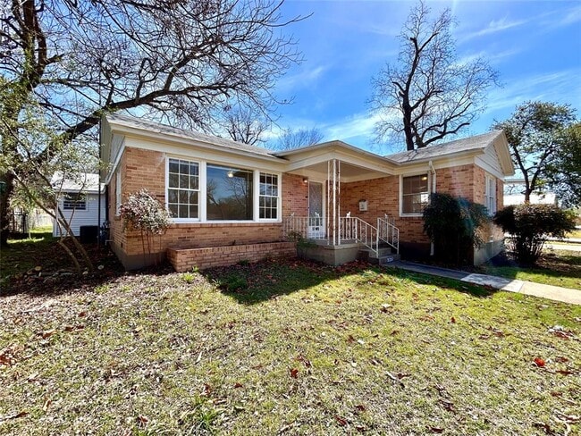 5207 Shoal Creek Blvd in Austin, TX - Building Photo - Building Photo