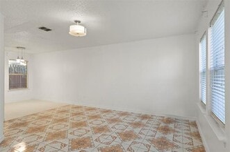 2444 Chinkapin Way in Dallas, TX - Building Photo - Building Photo