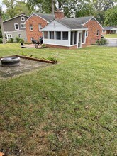 7603 Cosgrove Pl in Springfield, VA - Foto de edificio - Building Photo