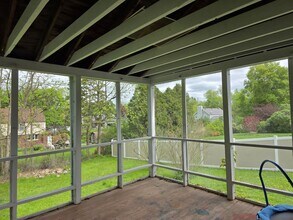 869 Hillside Dr in Lewiston, NY - Building Photo - Building Photo