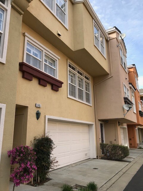 3495 Dayton Common in Fremont, CA - Building Photo - Building Photo