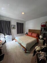 42 Saint Botolph St, Unit 4 in Boston, MA - Building Photo - Building Photo