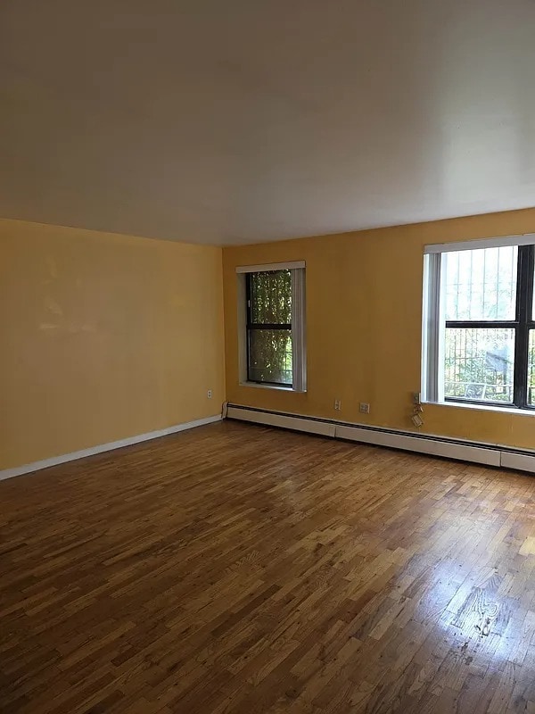 property at 446 W 47th St