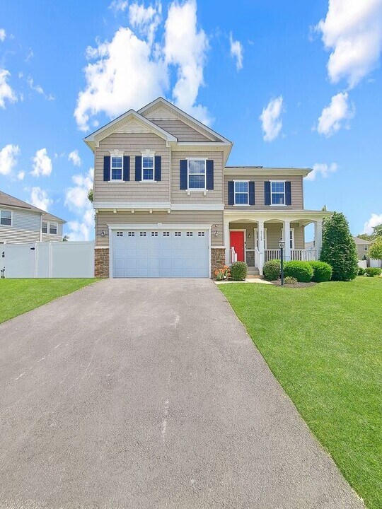 9748 Munich Ct in Waldorf, MD - Building Photo