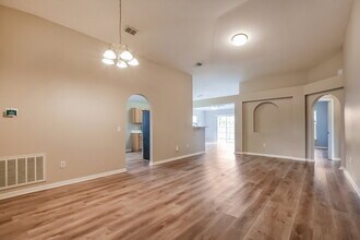 189 Cedar Ridge Ln in Sanford, FL - Building Photo - Building Photo