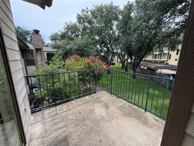 7128 N Holiday Dr in Galveston, TX - Building Photo - Building Photo