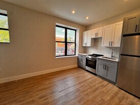 269 Martin Luther King Jr Dr, Unit 1A in Jersey City, NJ - Building Photo
