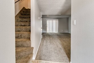1227 Lakecrest Dr in Norman, OK - Building Photo - Building Photo
