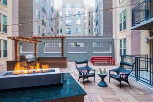 Lower Downtown Denver Apartments For Rent Under 1500 Co Twentyone01 On Market Apartments