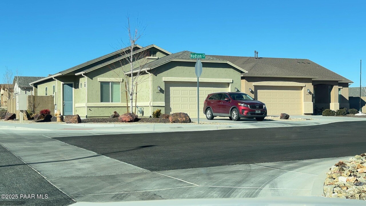 5720 N Hudson Ct in Prescott Valley, AZ - Building Photo