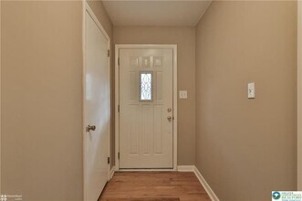 900 Mine Lane Rd in Easton, PA - Foto de edificio - Building Photo