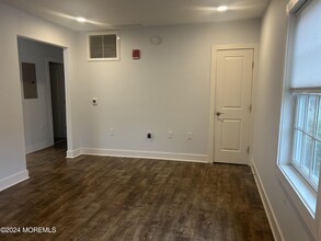 1009 Arnold Ave, Unit 2A in Point Pleasant, NJ - Building Photo - Building Photo