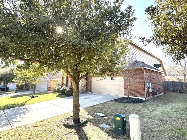 2417 Lynx Court in Pflugerville, TX - Building Photo - Building Photo