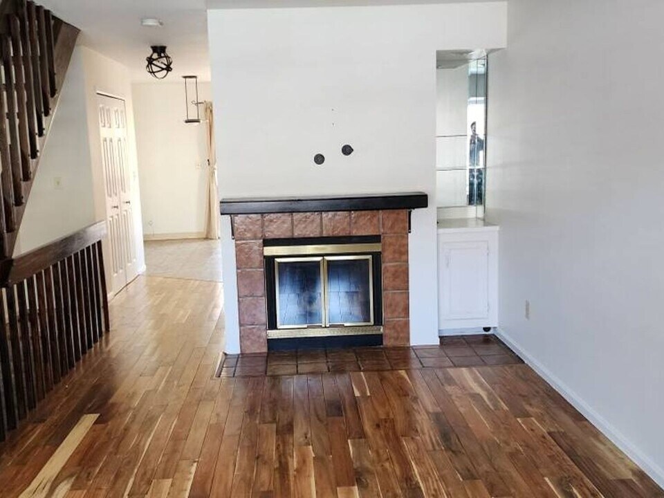 1885 S Quebec Way in Denver, CO - Building Photo