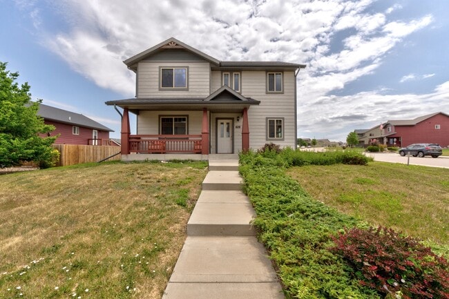 property at 628 Northern Lights Blvd