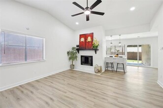 904 Middle Cove Dr in Plano, TX - Building Photo - Building Photo