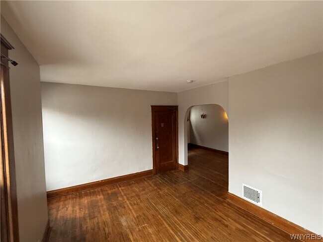 319 Bryant St in Buffalo, NY - Building Photo - Building Photo