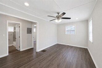 2146 Brookview Dr NE in Conyers, GA - Building Photo - Building Photo