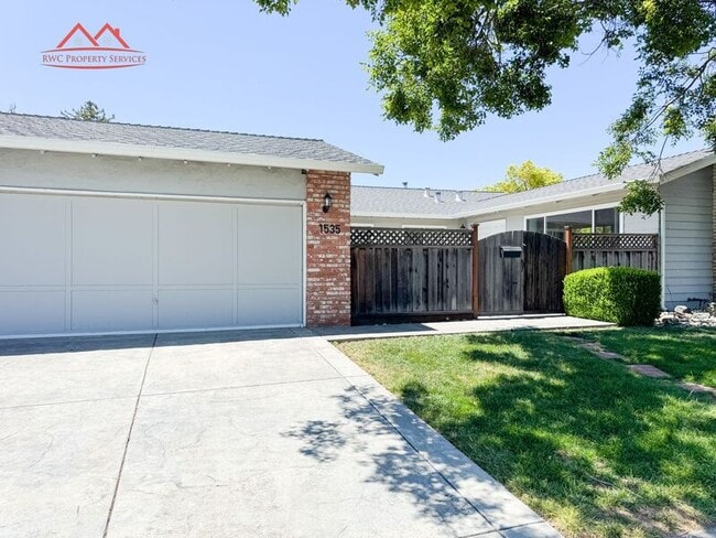property at 1535 Albatross Dr
