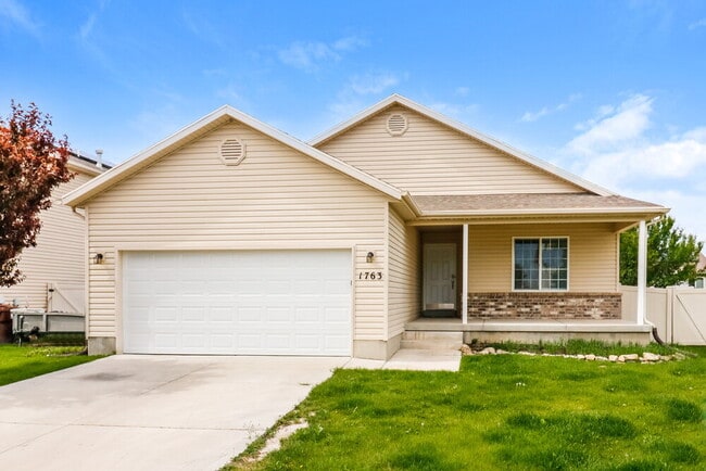 property at 1763 E Independence Way