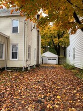 124 Cedar St in Kingston, NY - Building Photo - Building Photo