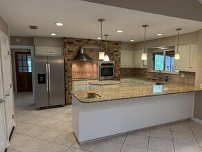 760 Co Rd 152 in Georgetown, TX - Building Photo - Building Photo