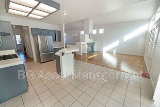 295 Avalon Cir in Pittsburg, CA - Building Photo - Building Photo