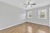 2882 W Baltimore St photo'