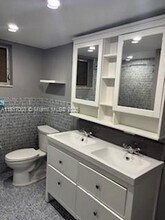 1710 NE 191st St in Miami, FL - Building Photo - Building Photo