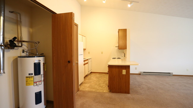 Muirwood Village Apartments in Zanesville, OH - Foto de edificio - Interior Photo