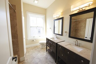 101 S Main St-Unit -203 in Phoenixville, PA - Building Photo - Building Photo