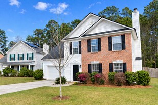 275 Dunning Rd in Summerville, SC - Building Photo