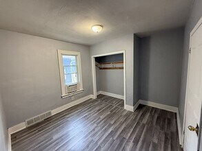 1231 1/2-1409 1/2 18th Ave in East Moline, IL - Building Photo - Building Photo