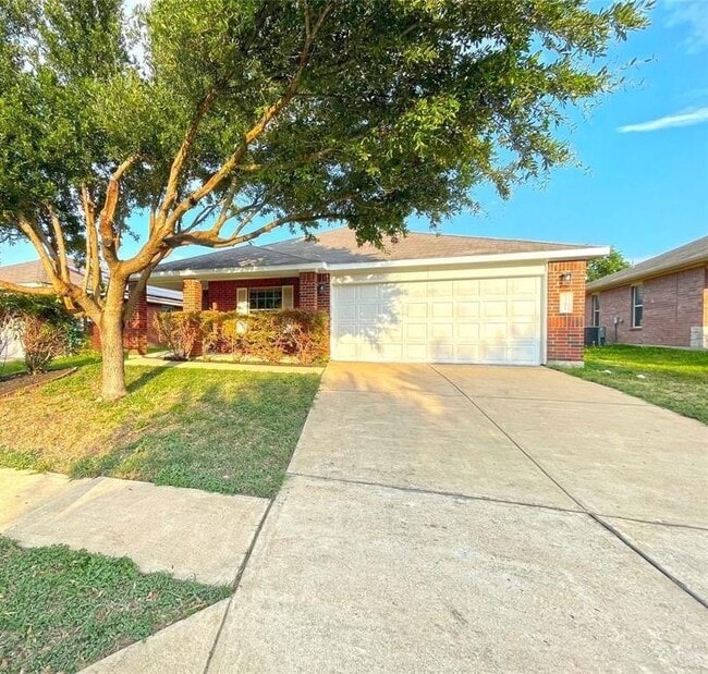 5201 Bantom Woods Bend in Austin, TX - Building Photo - Building Photo