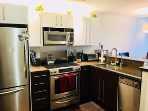 321 10th Ave, Unit Icon#1004 in San Diego, CA - Building Photo - Building Photo