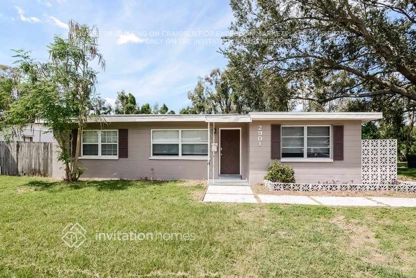 2901 34th Ave N in St. Petersburg, FL - Building Photo