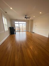 3607 W Belmont Ave, Unit 3W in Chicago, IL - Building Photo - Building Photo