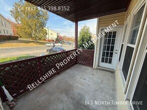 143 N Timber Dr in Nashville, TN - Building Photo - Building Photo