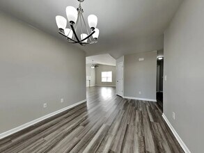 108 Sampson Ct in Selma, NC - Building Photo - Building Photo