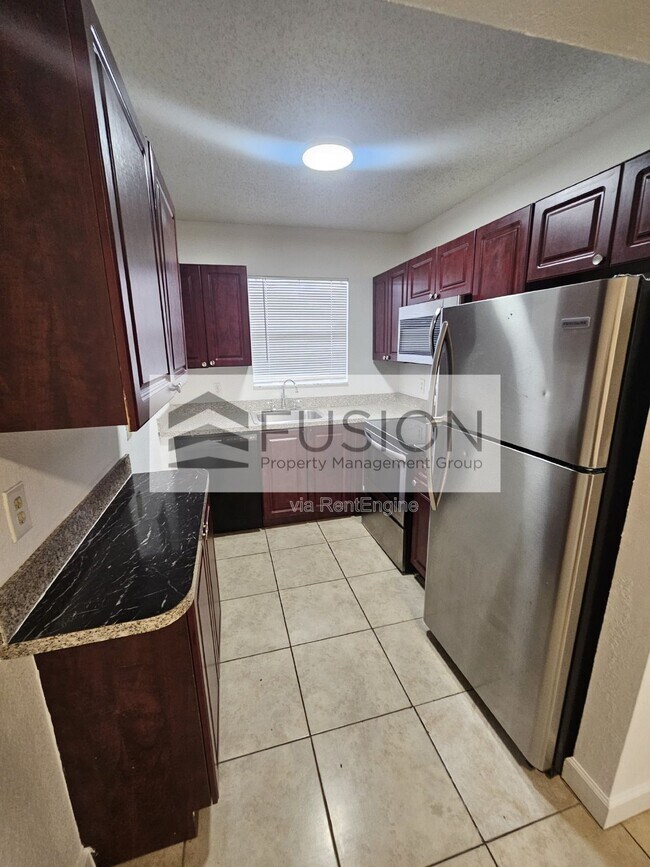 400 NW 65th Ave in Margate, FL - Building Photo - Building Photo