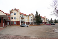 Dana Village in Calgary, AB - Building Photo - Building Photo