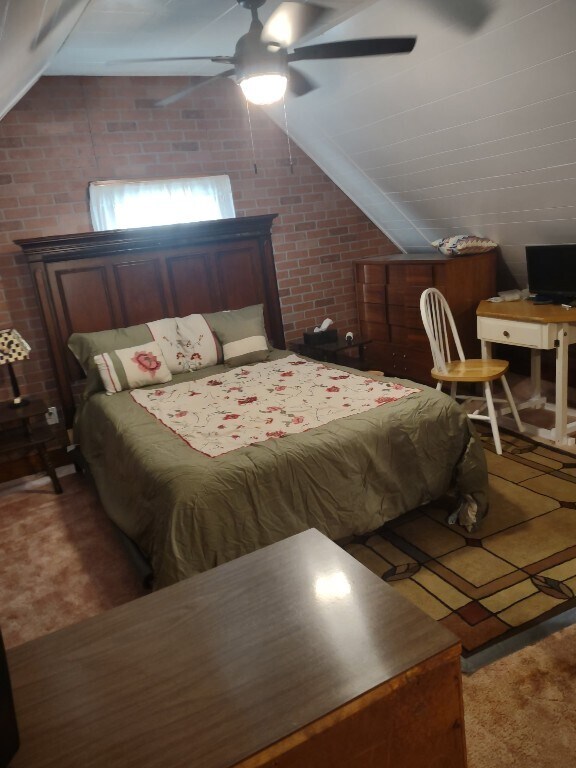 84 Baker St in Johnson City, NY - Building Photo - Building Photo