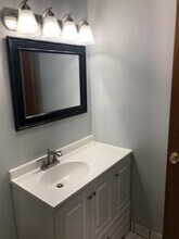 617 W Surf St in Chicago, IL - Foto de edificio - Building Photo