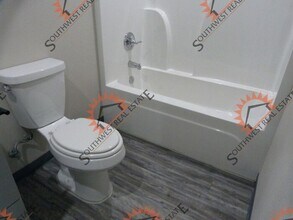 1513 W Llano Estacado Blvd in Clovis, NM - Building Photo - Building Photo