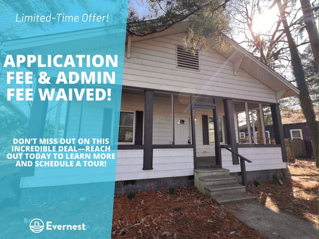 property at 207 S Laurel St