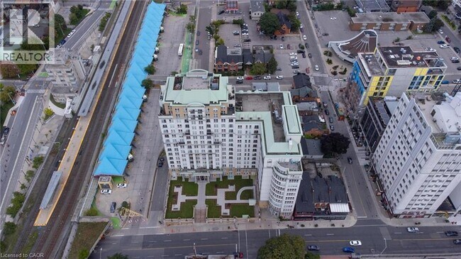 135 James St S in Hamilton, ON - Building Photo - Building Photo