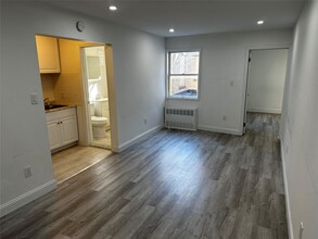 52 Florida St in Long Beach, NY - Building Photo - Building Photo