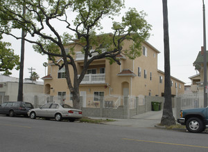 1515 N Kingsley Dr in Los Angeles, CA - Foto de edificio - Building Photo