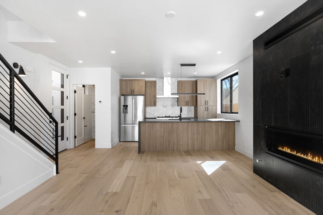 17 S Pennsylvania St in Denver, CO - Building Photo