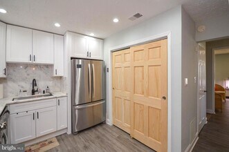 3047 N Dale Ln, Unit tr-A-W259 in Bowie, MD - Building Photo - Building Photo